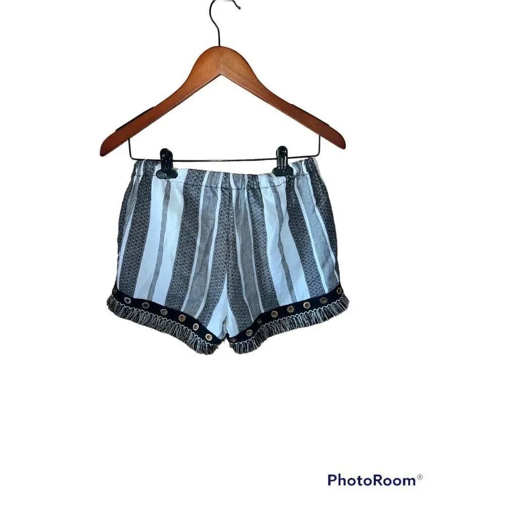 Rewash fringe hem grommets tassels linen blend small shorts